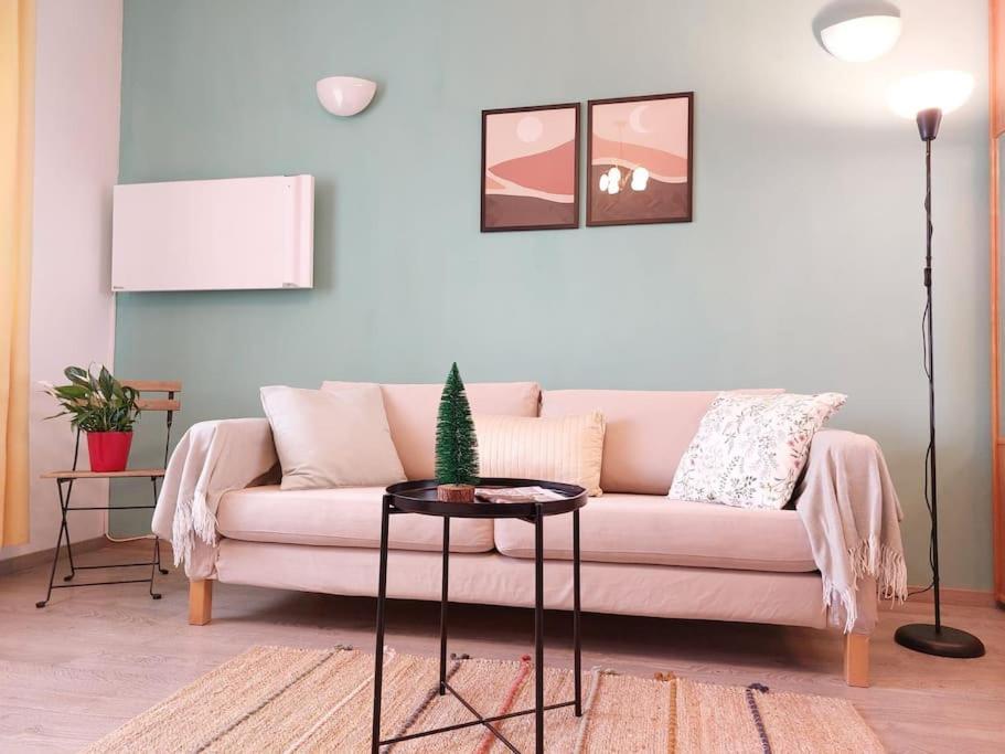 Sweet Dreams Suites Panoramic Studio Zodiac Dorobanti Bucharest Exterior photo
